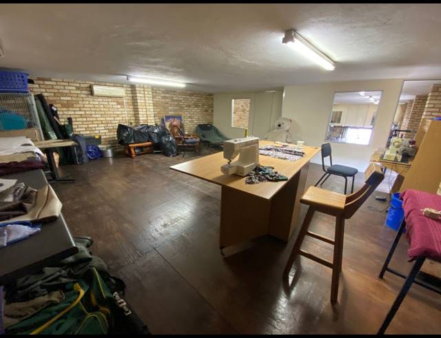 300.80M² BUSINESS CENTRE FOR SALE IN RUSTENBURG CENTRAL